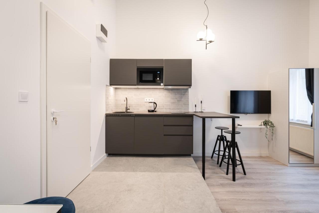 בודפשט D48 - Central Boulevard Residence - Best Location By Bqa מראה חיצוני תמונה