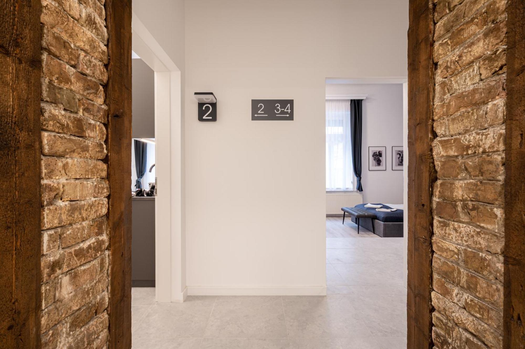 בודפשט D48 - Central Boulevard Residence - Best Location By Bqa מראה חיצוני תמונה